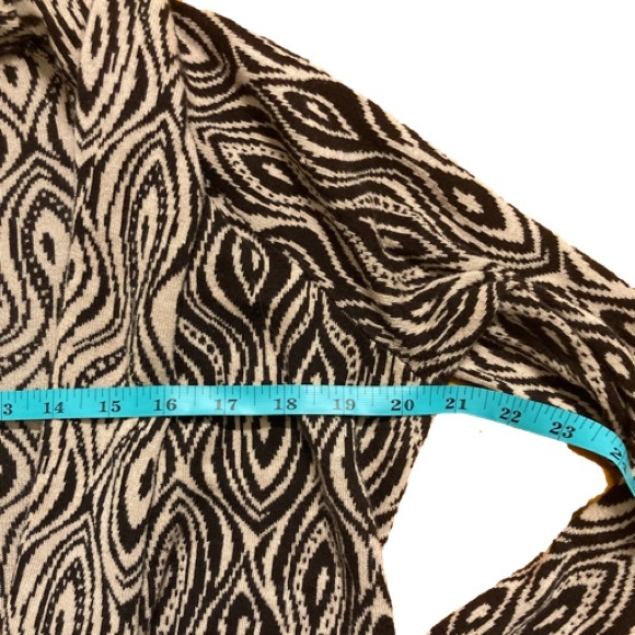 Moth Flowy Open Cardigan - Picture 5 of 9